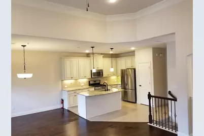 555 Waterloo Drive, Lewisville, TX 75067 - Photo 10