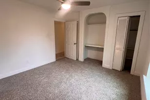 568 W Hammond St, Lancaster, TX 75146 - Photo 16