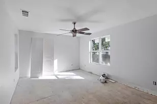 1106 N McKinney St, Ennis, TX 75119 - Photo 16