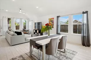 8225 San Bernard Trl, McKinney, TX 75071 - Photo 2