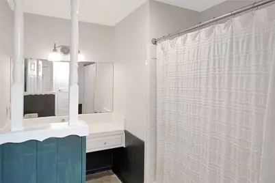 853 Royal Terrace, Hurst, TX 76053 - Photo 10