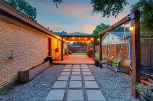 853 Royal Terrace, Hurst, TX 76053 - Photo 34