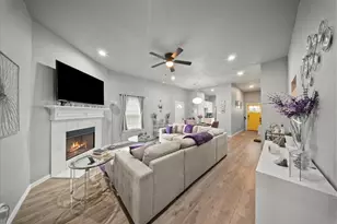 5312 Black Hawk St, Dallas, TX 75212 - Photo 4
