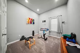 5312 Black Hawk St, Dallas, TX 75212 - Photo 16