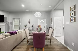 5312 Black Hawk St, Dallas, TX 75212 - Photo 22