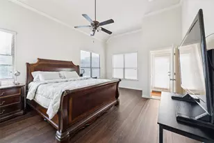 1057 Kaylie St, Grand Prairie, TX 75052 - Photo 12