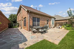 1057 Kaylie St, Grand Prairie, TX 75052 - Photo 24