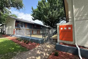 4618 Reiger Ave, Dallas, TX 75246 - Photo 2