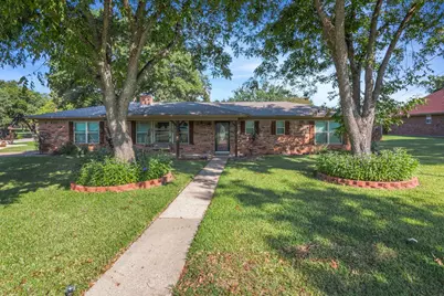 5710 Cortez Drive, De Cordova, TX 76049 - Photo 2