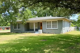 1600 Irwin Ln, Sulphur Springs, TX 75482 - Photo 2