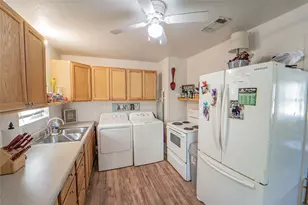 701 S Cutting St, Breckenridge, TX 76424 - Photo 14