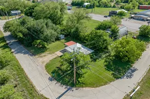 701 S Cutting St, Breckenridge, TX 76424 - Photo 18