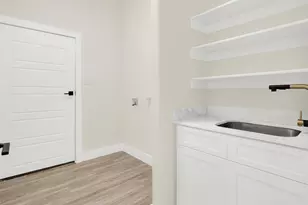 3725 Creek View Dr, McKinney, TX 75071 - Photo 16