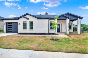 3725 Creek View Dr, McKinney, TX 75071 - Photo 1