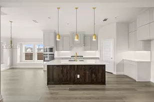 517 Geyser Trl, McGregor, TX 76657 - Photo 6