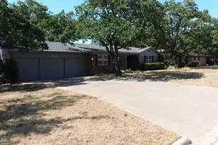 520 Crestwood Dr, Eastland, TX 76448 - Photo 36