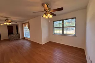 520 Crestwood Dr, Eastland, TX 76448 - Photo 8