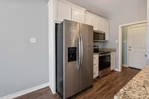 1002 Baker Ln, Mabank, TX 75147 - Photo 14