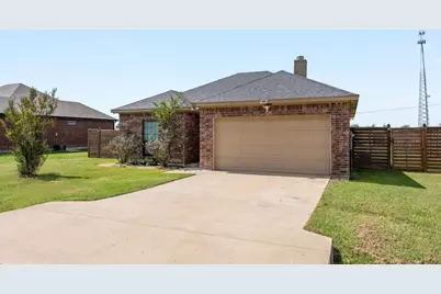 1002 Baker Lane, Mabank, TX 75147 - Photo 4