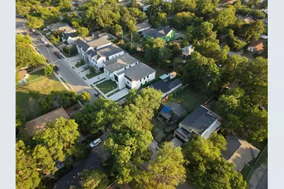611 Parkview Avenue, Dallas, TX 75223 - Photo 1
