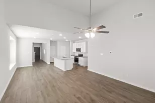 1001 Wind Drift Wy, Fort Worth, TX 76131 - Photo 6