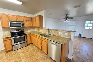 14001 Cedar Post Dr, Fort Worth, TX 76052 - Photo 18