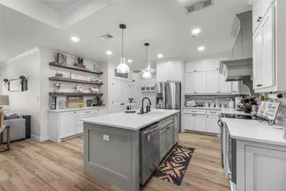 2811 San Gabriel Drive, Granbury, TX 76048 - Photo 8