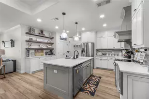 2811 San Gabriel Dr, Granbury, TX 76048 - Photo 8