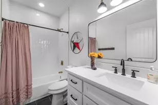 2811 San Gabriel Dr, Granbury, TX 76048 - Photo 12