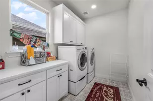 2811 San Gabriel Dr, Granbury, TX 76048 - Photo 10