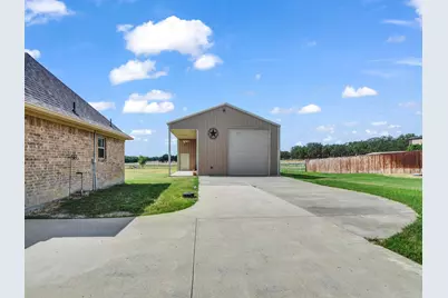 169 Pack Saddle Trail, Weatherford, TX 76088 - Photo 10