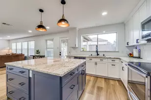 3412 Grant St, McKinney, TX 75071 - Photo 2