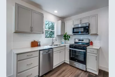 3027 Southland Street, Dallas, TX 75215 - Photo 14