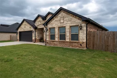 2216 Samuel Street, Mabank, TX 75147 - Photo 4