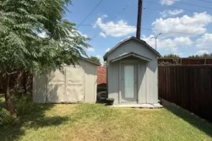 2321 White Pine Dr, Little Elm, TX 75068 - Photo 16