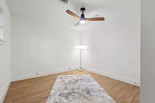 1609 W Woodard St, Denison, TX 75020 - Photo 34