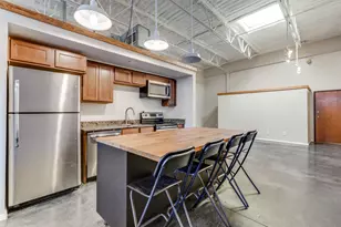 1813 Clarence St, Dallas, TX 75215 - Photo 8