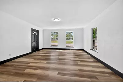 205 W Bond Street, Denison, TX 75020 - Photo 6