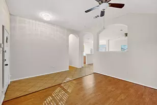 2039 Pecan Creek Dr, Mesquite, TX 75181 - Photo 6