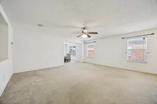 903 Hems Ln, Arlington, TX 76001 - Photo 6