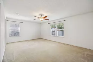 903 Hems Ln, Arlington, TX 76001 - Photo 12