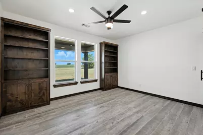 835 Club Lake Road, Whitesboro, TX 76273 - Photo 24