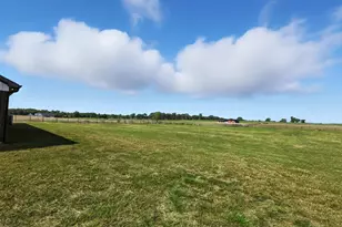 835 Clb Lk Rd, Whitesboro, TX 76273 - Photo 34