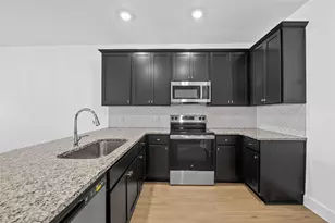 1118 S College Ave, Troy, TX 76579 - Photo 4