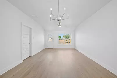 1118 S College Avenue, Troy, TX 76579 - Photo 6