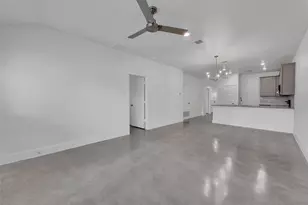 1110 S College Ave, Troy, TX 76579 - Photo 4