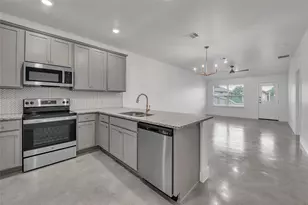 1110 S College Ave, Troy, TX 76579 - Photo 8