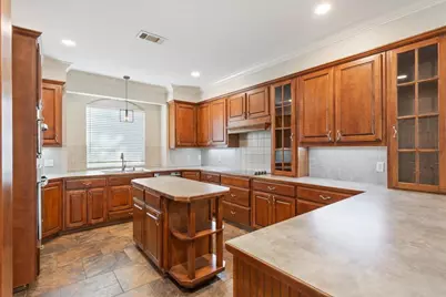 9412 Silverthorn Drive, Waco, TX 76708 - Photo 8