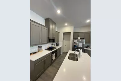 4929 Barcelona Avenue, McKinney, TX 75070 - Photo 8