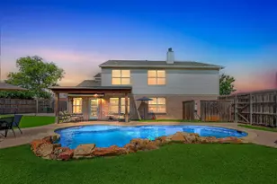 2052 Diamond Ridge Dr, Carrollton, TX 75010 - Photo 1